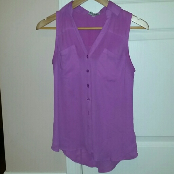 Express purple top - Picture 1 of 1