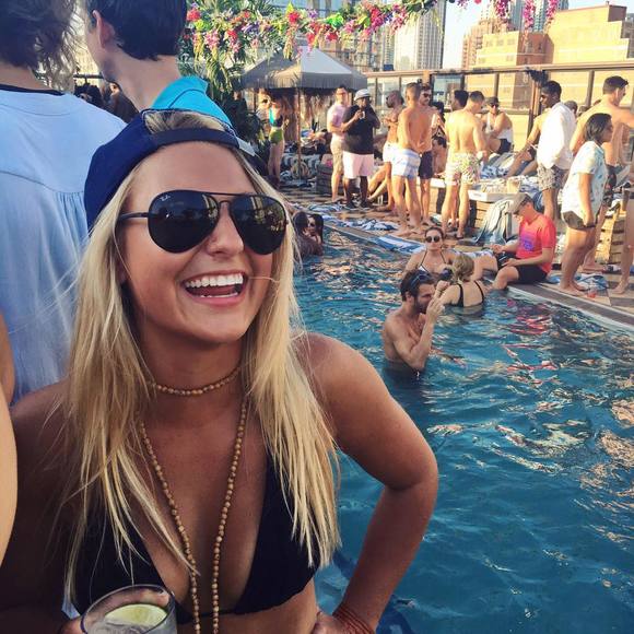 Meet your Posher, Margo