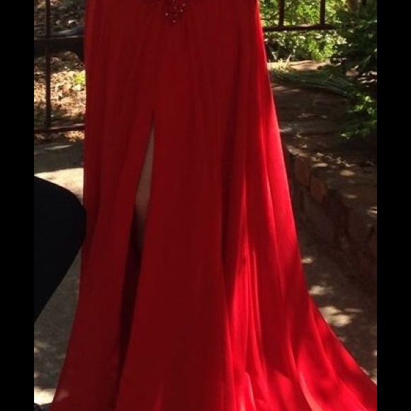 Prom Dress - Picture 2 of 3