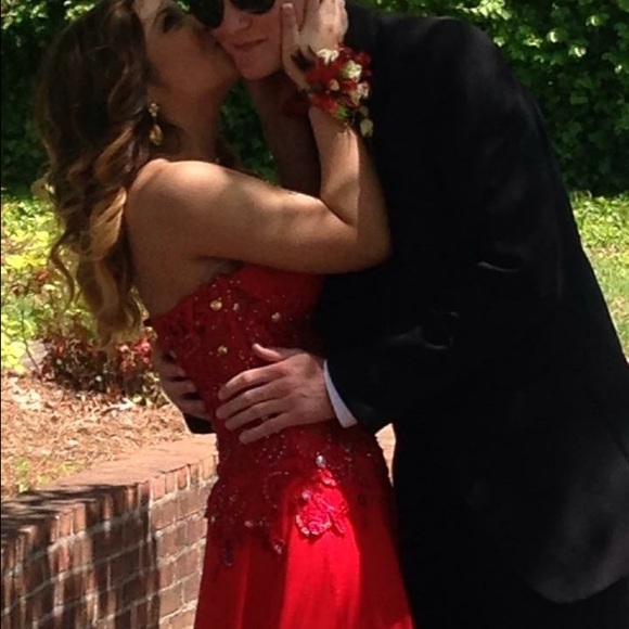 Prom Dress - Picture 3 of 3
