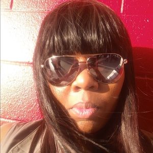 Meet your Posher, Tiffany