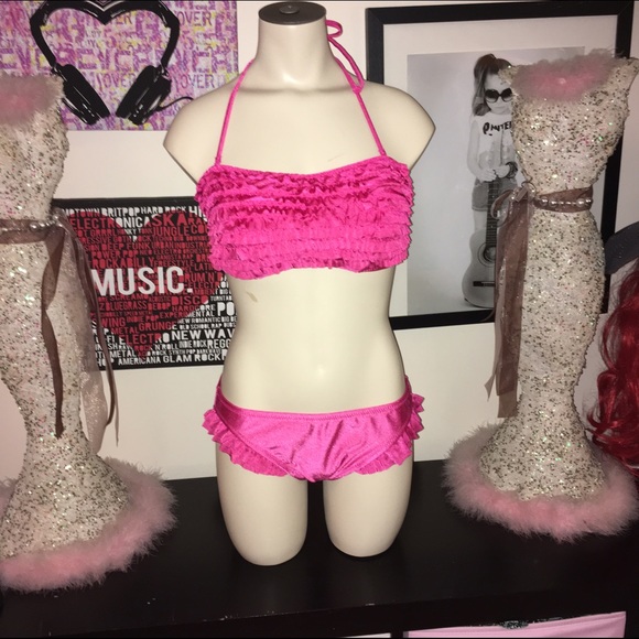 Xhilaration  pink ruffled bikini