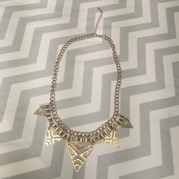 BKE short triangular necklace.