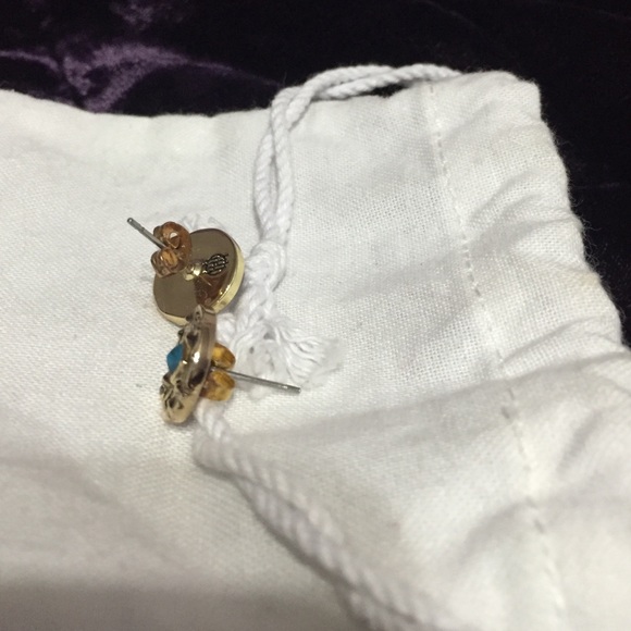 House of Harlow earrings - Picture 2 of 2