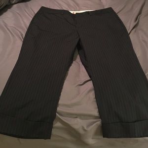 GAP cropped slacks