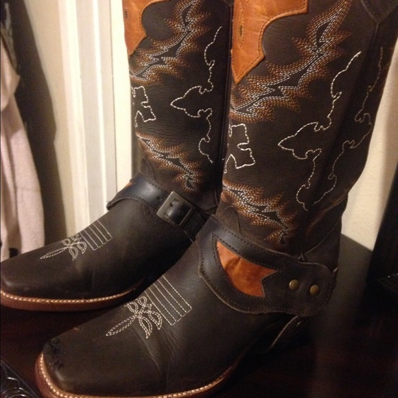 Women size 8 boots
