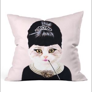 Meet your Posher, Lynne