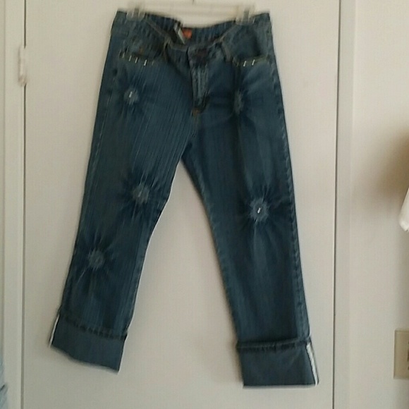 Apollo Jeans Denim - SOLD Gorgeous rhinestone capri Apollo jeans capri