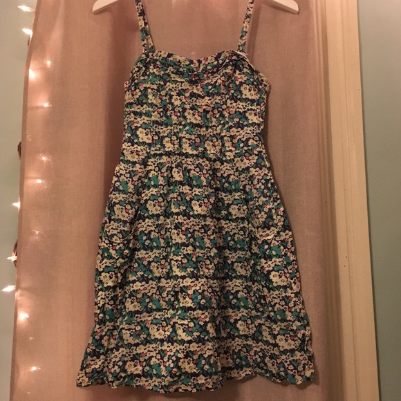 floral AE sundress 🌞