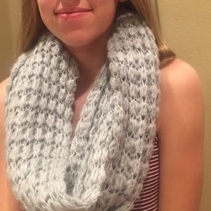 NEW INFINITY SCARF