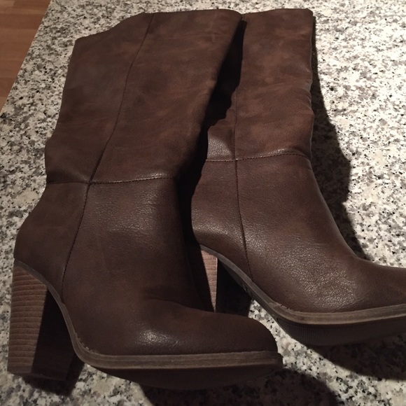 Forever 21 Shoes - Knee high boots