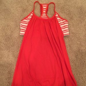 Like new red Lululemon no limits tank. Sz 8