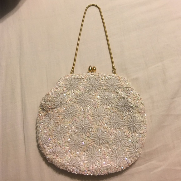 La Regale 1950s Beaded Clutch