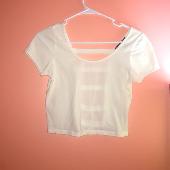 Detailed back!! Forever21✨ - Picture 1 of 2