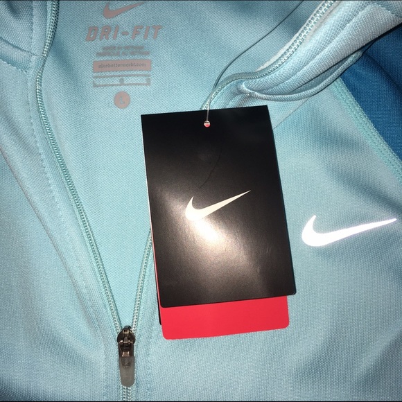 Nike Pullover NWT dri-fit - Picture 2 of 4