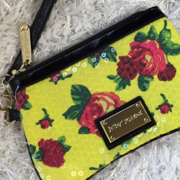 Betsey Johnson Handbags - SALE🌹Betsey Johnson Sequin Wristlet Clutch Wallet