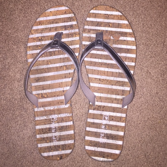 Sperrys silver flip flops
