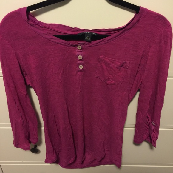 Banana Republic 3/4 sleeved tee