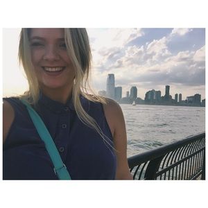 Meet your Posher, Juanique