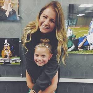 Meet your Posher, Brooke