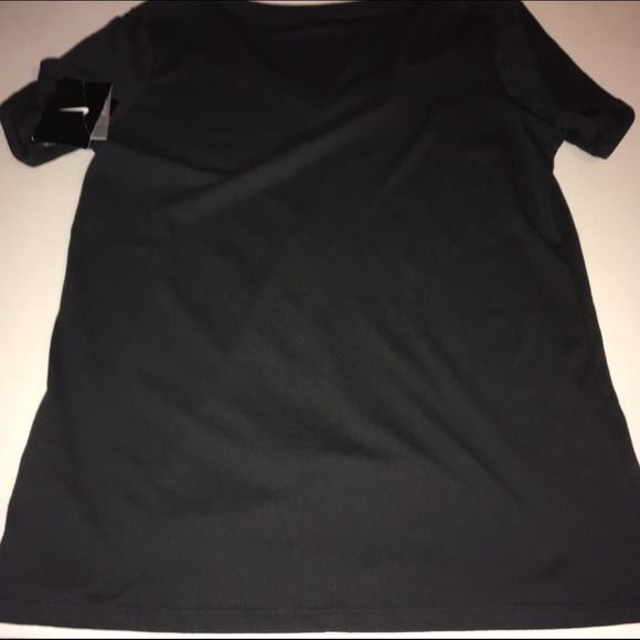 Nike dri-fit t-shirt NWT multiple sizes added - Picture 3 of 3