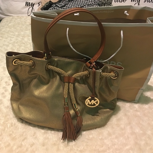 MK purse authentic