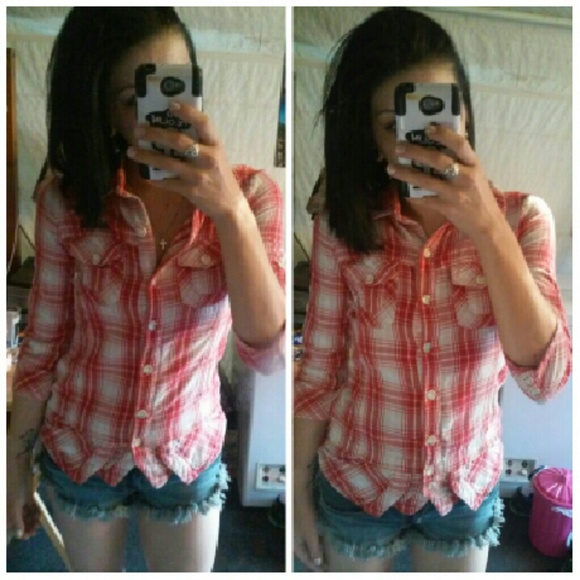 BACKS | PLAID TOP - Picture 1 of 4