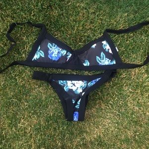 Floral bikini set