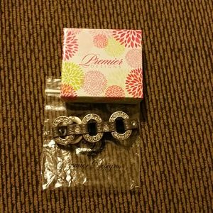 BRAND NEW IN BOX Premier Designs Jewelry Starlet