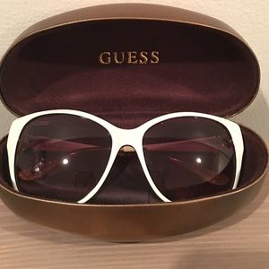 New Marciano Guess White sunglasses