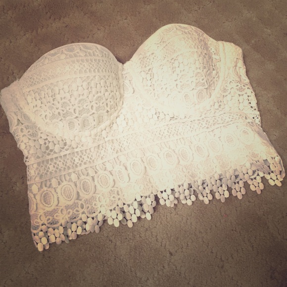White Forever 21 crop top lace bustier