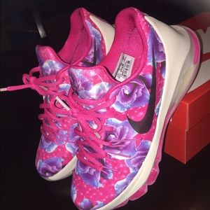 Kd 8 pink floral