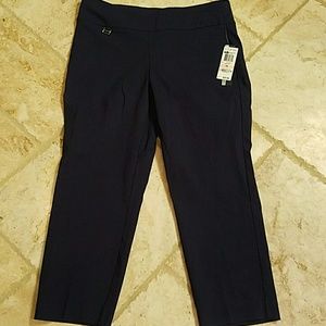Alfani pull on capris