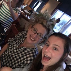 Meet your Posher, Ronna