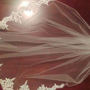 Wedding veil