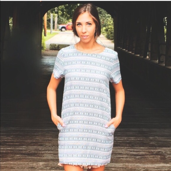 Abstract Print Shift Dress - Picture 3 of 3