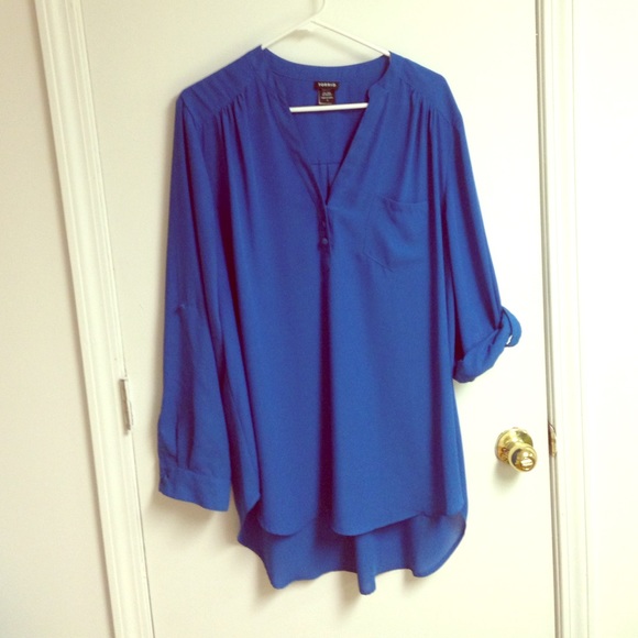 Blue chiffon blouse with roll up sleeves size 2