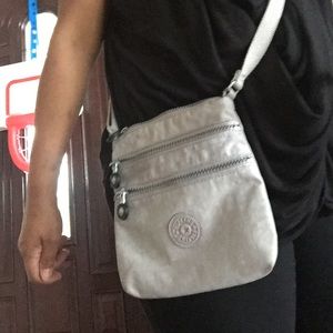 Kipling travel purse