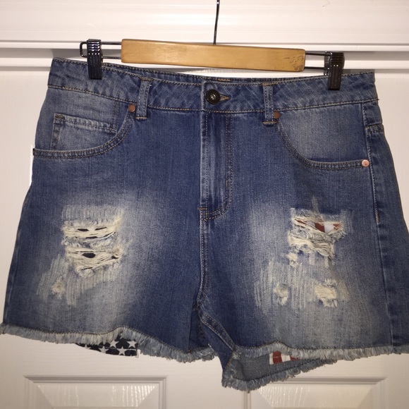 Cutoff 🇺🇸 Jean shorts - new w/ tags