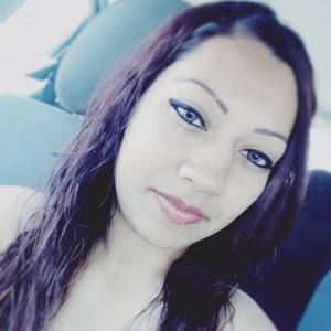 Meet your Posher, Cristina