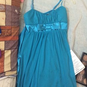 Short formal dress