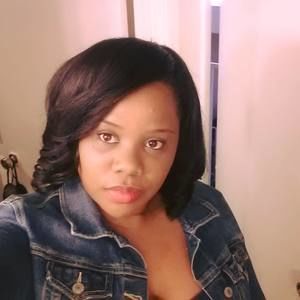 Meet your Posher, Latasha