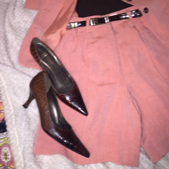 🎀🌸MAKE OFFER🎀🌸 - Picture 3 of 4