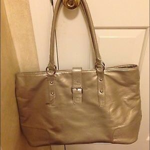 Platinum tote. Spacious and great bag!