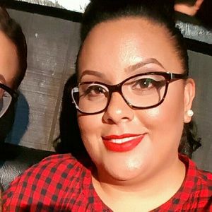 Meet your Posher, Joanna