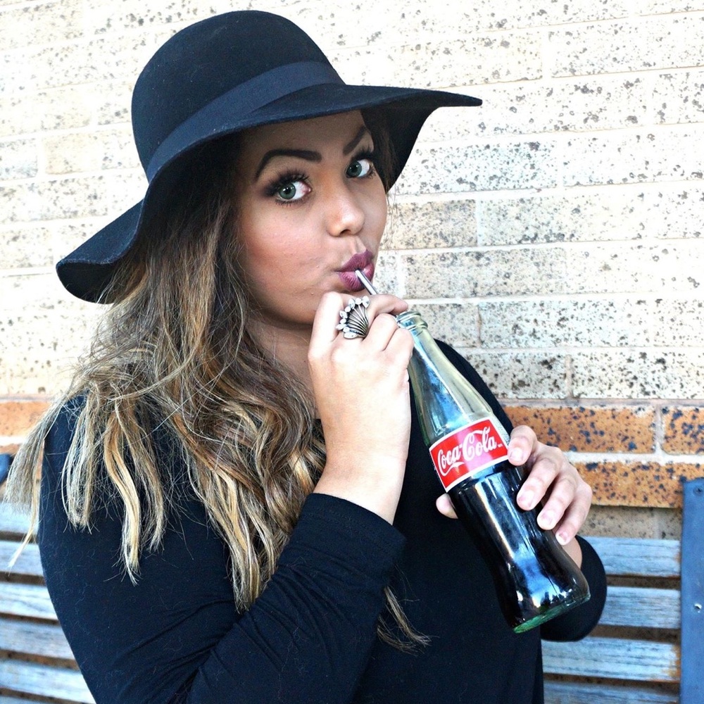 Meet your Posher, Nakayla