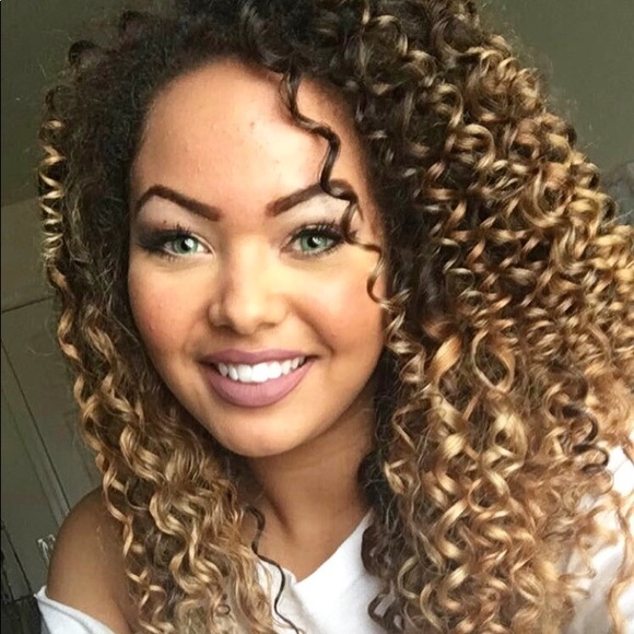 Meet your Posher, Nakayla - Picture 3 of 5