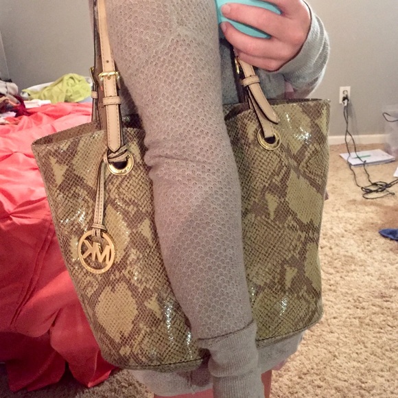 Michael Kors Purse