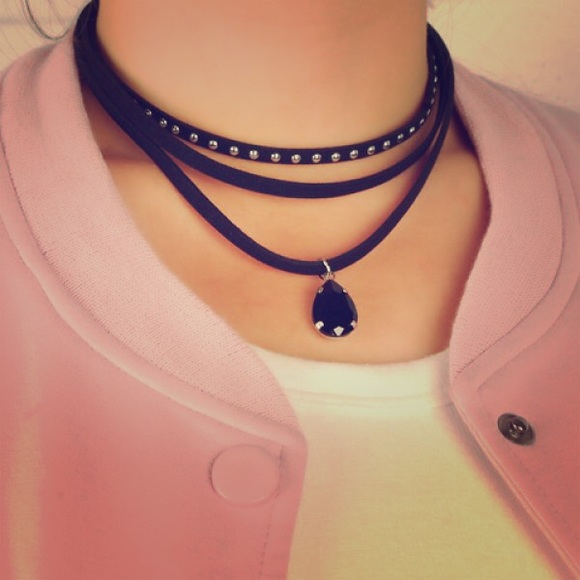 Choker Neclace