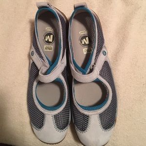 Merrell Mary Janes in light blue and turquoise